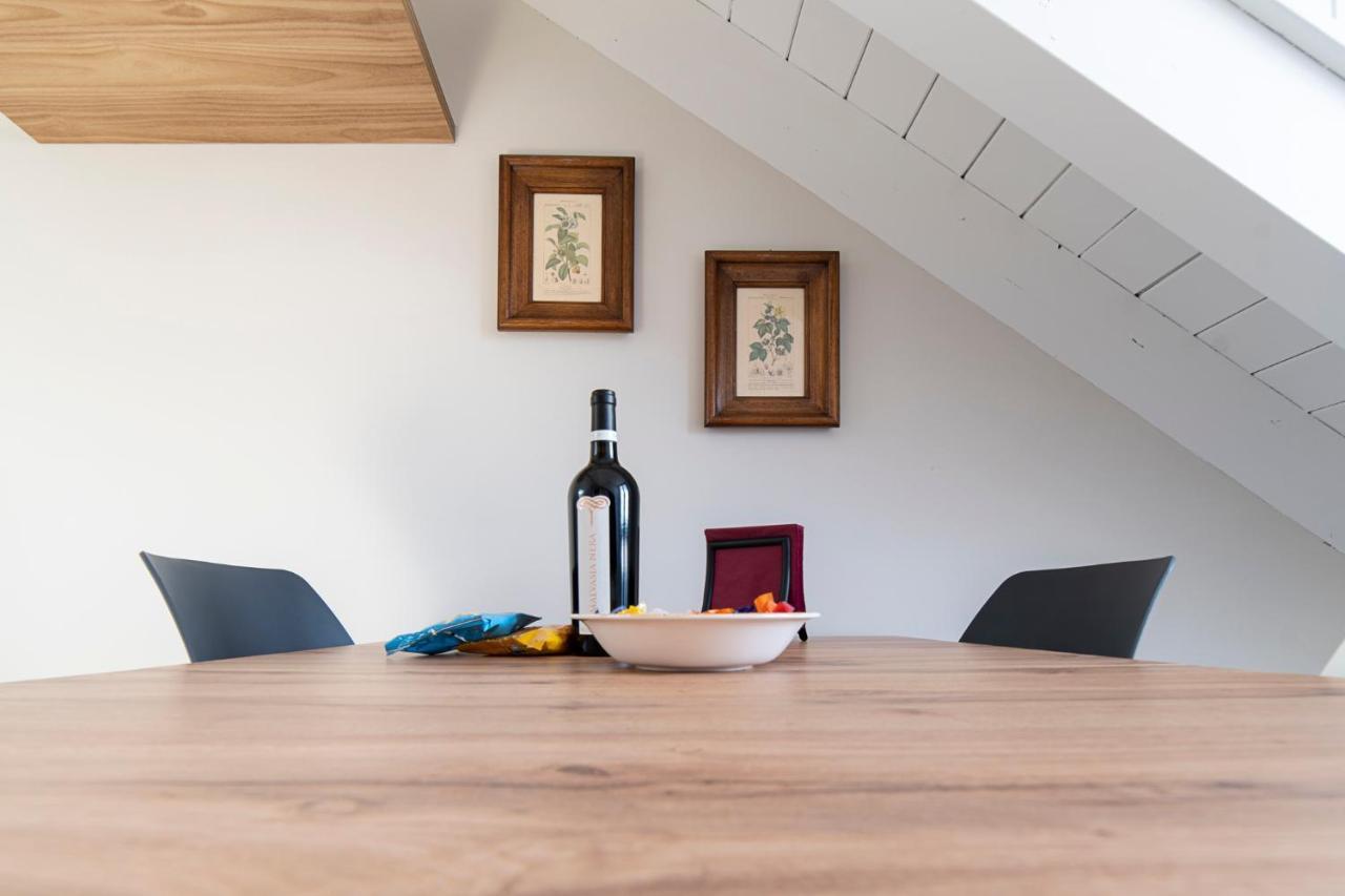 To-Housing3, Luce E Relax Al Centro Di Torino Apartment Luaran gambar