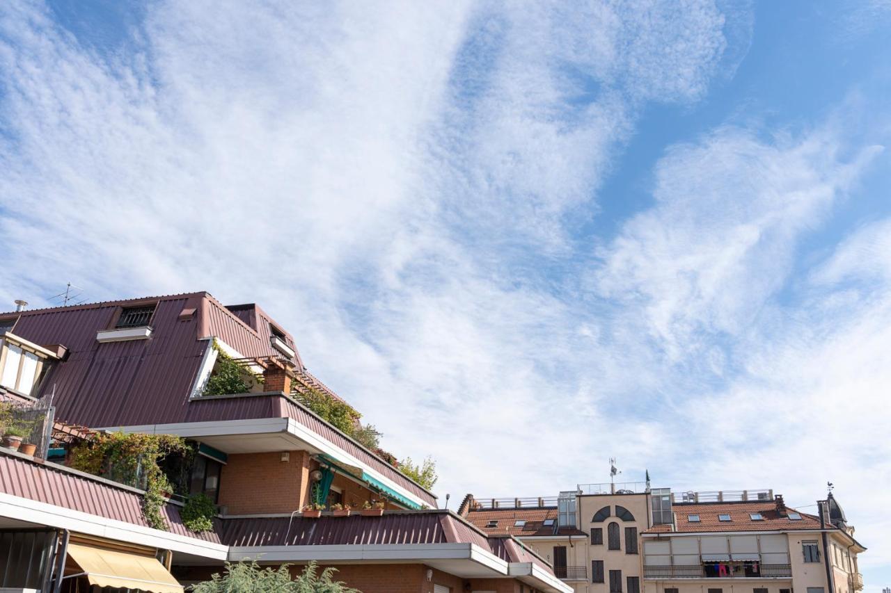 To-Housing3, Luce E Relax Al Centro Di Torino Apartment Luaran gambar