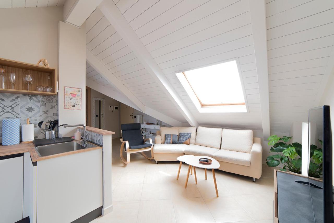 To-Housing3, Luce E Relax Al Centro Di Torino Apartment Luaran gambar