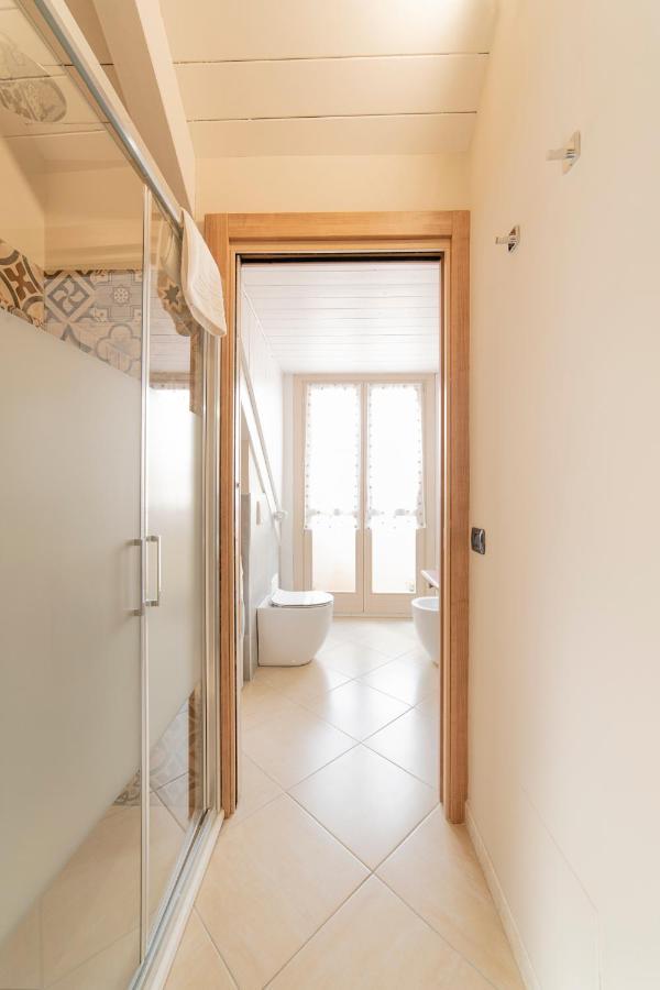 To-Housing3, Luce E Relax Al Centro Di Torino Apartment Luaran gambar