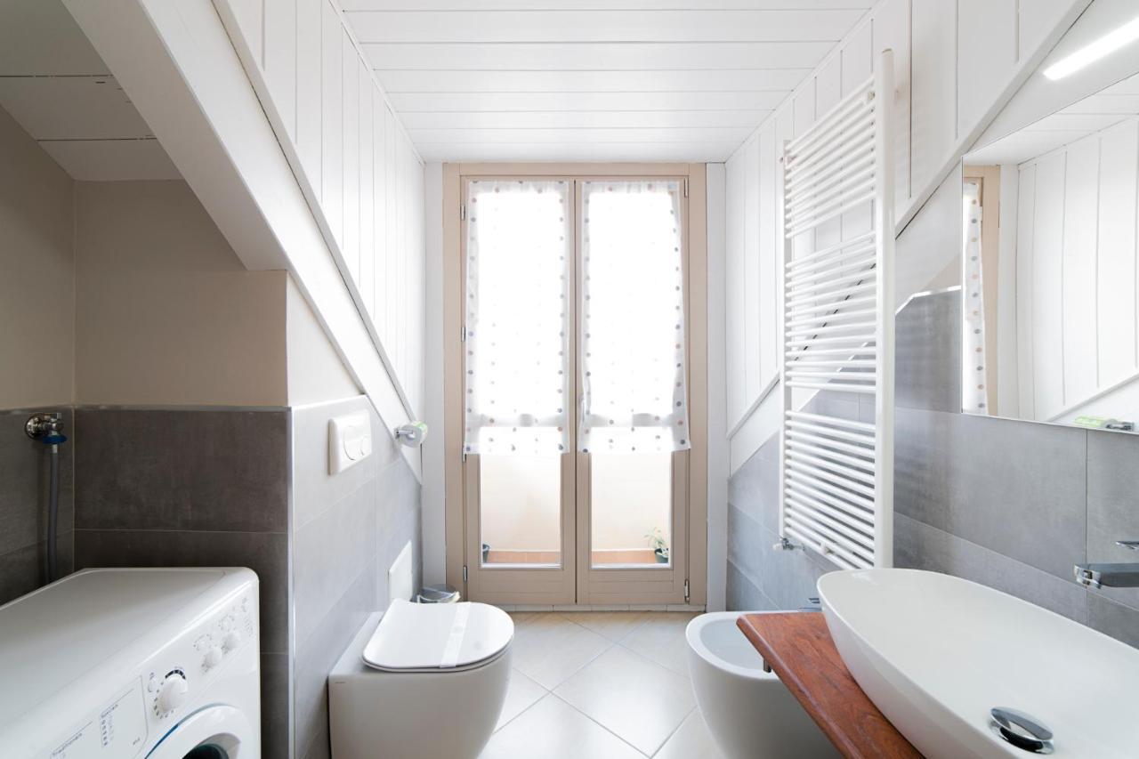 To-Housing3, Luce E Relax Al Centro Di Torino Apartment Luaran gambar