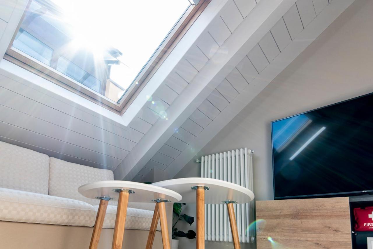 To-Housing3, Luce E Relax Al Centro Di Torino Apartment Luaran gambar